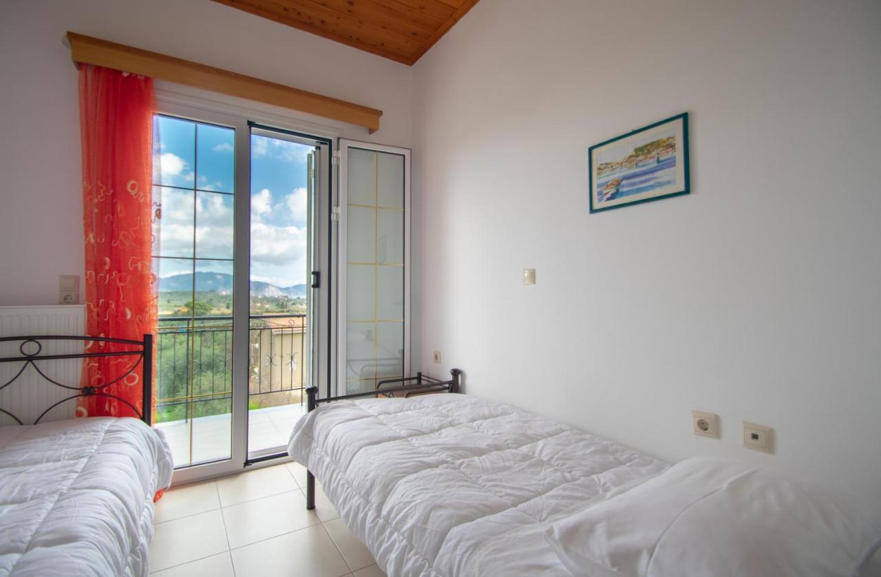 Family Private Homes & Sea View Lithakia  المظهر الخارجي الصورة