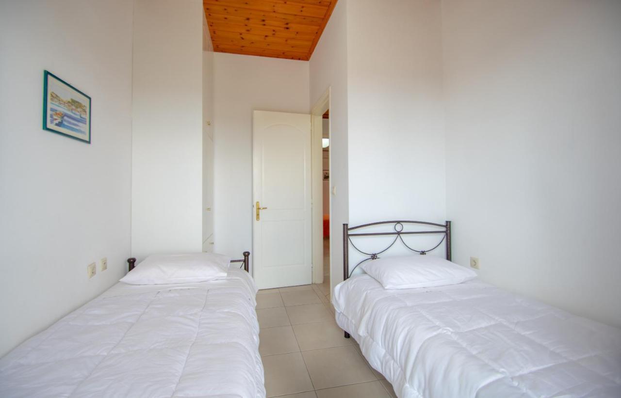 Family Private Homes & Sea View Lithakia  المظهر الخارجي الصورة