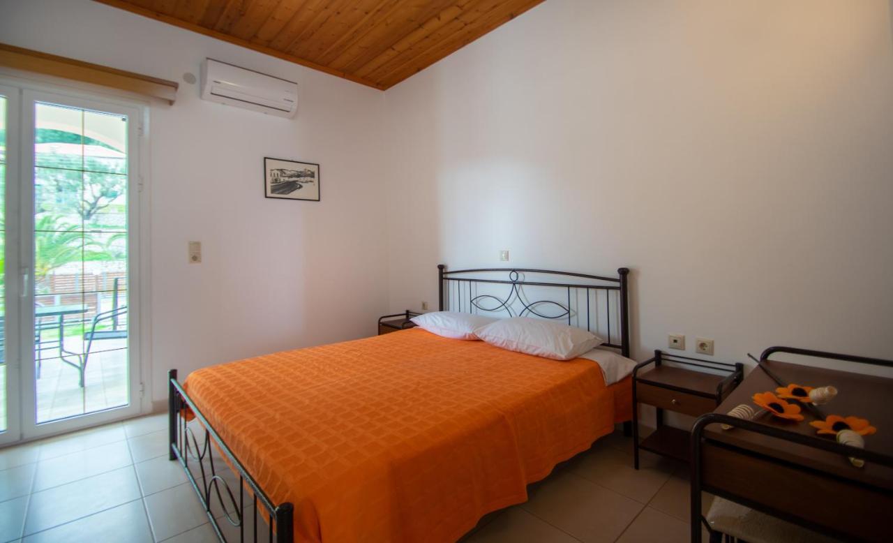 Family Private Homes & Sea View Lithakia  المظهر الخارجي الصورة